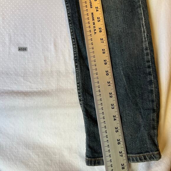 Levi’s Denizen 218 Women Girl Jeans size W30 L30 Blue Mid Rise Straight Fit - Picture 3 of 14